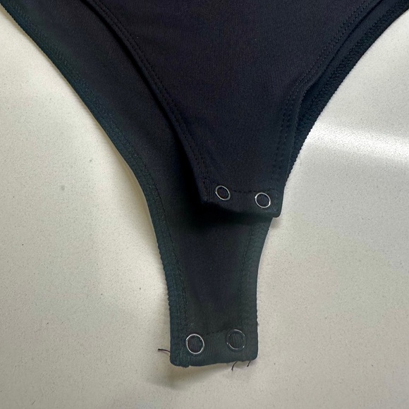 House of Harlow 1960 BLACK Bodysuit - Picture 6 of 6